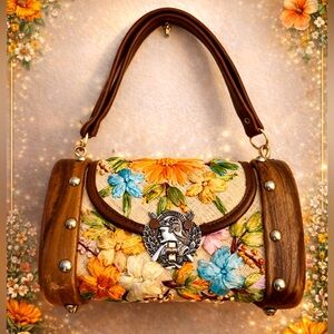 Small Wood-frame Floral Appliqué Handmade Bag with Silver Accents